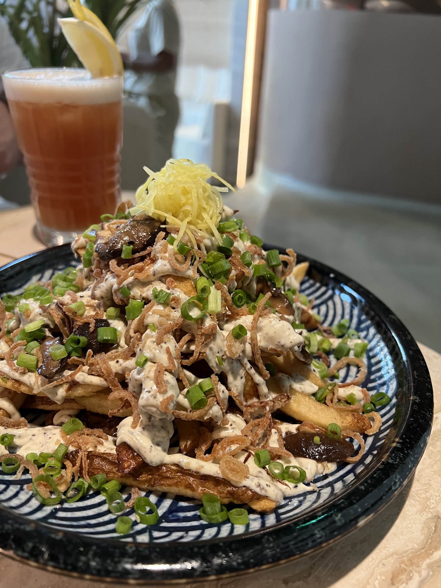 A warm plate at Mamafri
